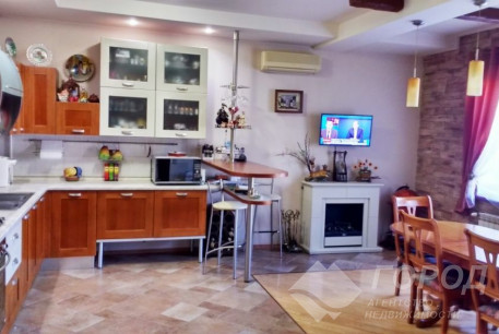 Продам дом, Бавария, Робеспьера ул., Код: 528368/1