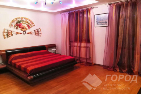 Продам дом, Бавария, Робеспьера ул., Код: 528368/1