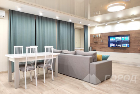 Продам 4-х кімнатну квартиру, Сосновая Горка, Научная метро, Код: 530488/1