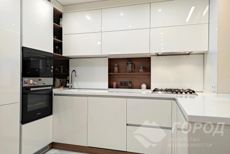 Продам 4-х кімнатну квартиру, Сосновая Горка, Научная метро, Код: 530488/1