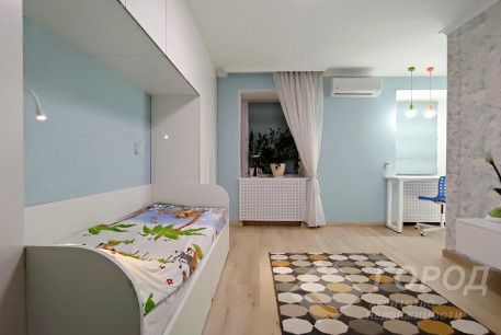 Продам 4-х кімнатну квартиру, Сосновая Горка, Научная метро, Код: 530488/1