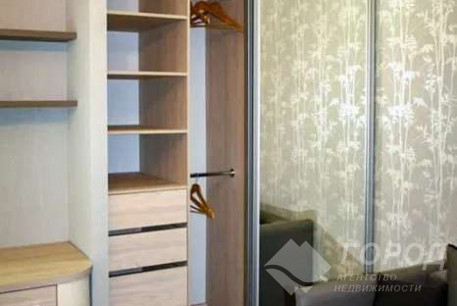 Сдам 1-кімнатну квартиру, Центр, Код: 530560/4