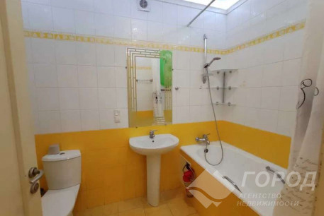 Сдам 2-х кімнатну квартиру, Центр, Код: 530569/2