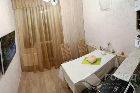 Продам 2-х кімнатну квартиру в новобудові, Новые дома, Маршала Жукова метро (Дворец спорта), Код: 531560/3
