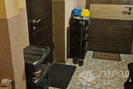 Продам 2-х кімнатну квартиру, Рогань, Код: 534007/2