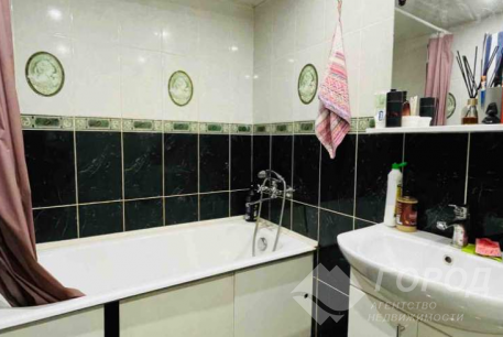 Продам гостинку, Ивановка, Код: 536748/17