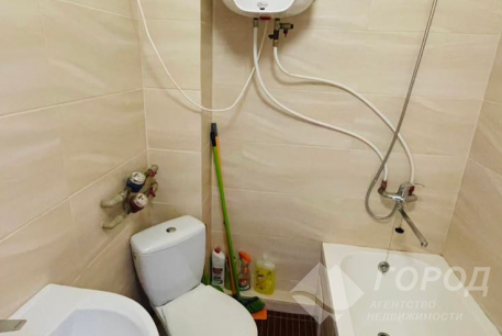 Продам гостинку, ХТЗ, Код: 536748/18