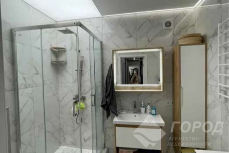 Продам 1-кімнатну квартиру, Центральный рынок, Центральный Рынок метро, Код: 541841/6