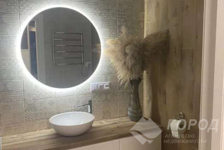 Продам 2-х кімнатну квартиру в новобудові, Центральный рынок, Центральный Рынок метро, Код: 542213/3