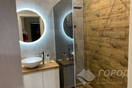 Сдам 1-кімнатну квартиру в новобудові, ХТЗ, ХТЗ метро, Код: 542213/4