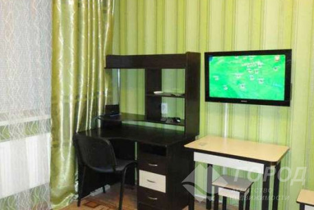 Сдам гостинку, Центральный рынок, Локомотив, Код: 542593/3