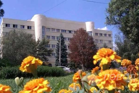 Сдам гостинку, Центральный рынок, Локомотив, Код: 542593/3