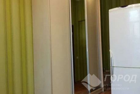 Сдам гостинку, Центральный рынок, Локомотив, Код: 542593/3