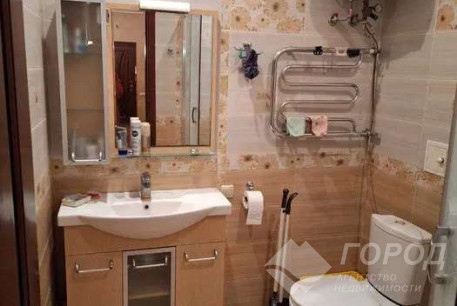 Продам 2-х кімнатну квартиру, Гагарина проспект, Защитников Украины метро (Площадь Восстания), Код: 542853/2