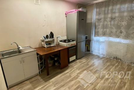Продам 1-кімнатну квартиру, Рогань, Код: 543109/24