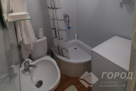 Продам гостинку, Центральный рынок, Код: 545305/11