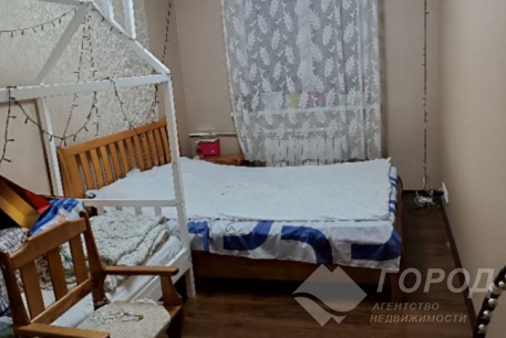 Продам 2-х кімнатну квартиру, ХТЗ, Код: 545305/2