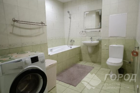 Продам 1-кімнатну квартиру в новобудові, Рогань, Код: 545305/8