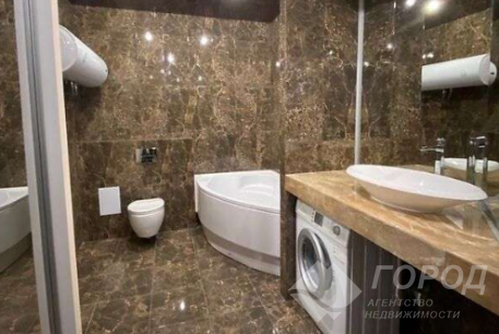 Сдам 3-х кімнатну квартиру, Гагарина проспект, Спортивная метро, Код: 546569/8