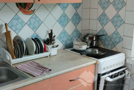 Продам 3-х кімнатну квартиру, Павлово поле, 23 Августа метро, Код: 546712/2