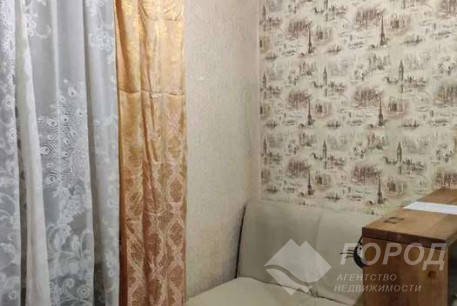 Сдам гостинку, Центр, Площадь Конституции метро (Советская), Код: 547767/5