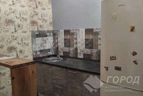 Сдам гостинку, Центр, Площадь Конституции метро (Советская), Код: 547767/5