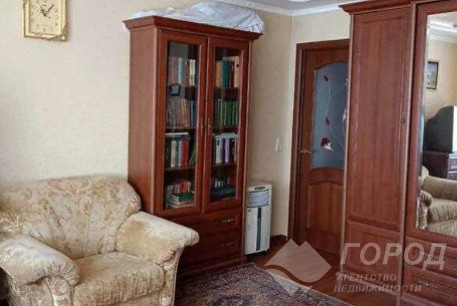 Продам 3-х кімнатну квартиру, ХТЗ, Пролетарская метро (Индустриальная), Код: 548316/1