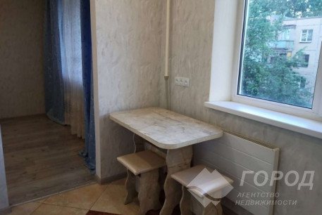 Продам 1-кімнатну квартиру, Новые дома, Маршала Жукова метро (Дворец спорта), Код: 548592/3
