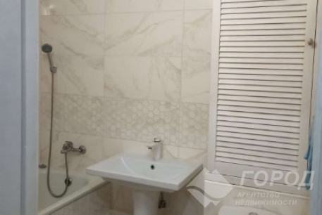 Продам 1-кімнатну квартиру, Новые дома, Маршала Жукова метро (Дворец спорта), Код: 548592/3