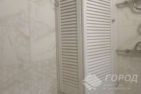 Продам 1-кімнатну квартиру, Новые дома, Маршала Жукова метро (Дворец спорта), Код: 548592/3