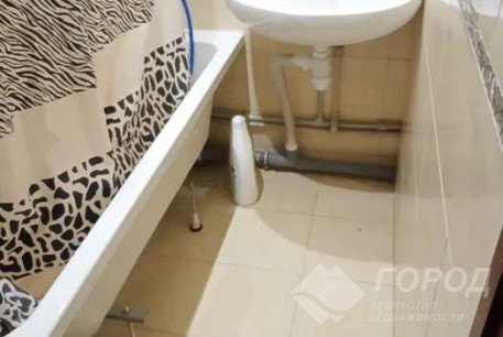 Сдам 1-кімнатну квартиру, ХТЗ, Код: 550694/3