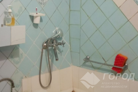 Продам 2-х кімнатну квартиру, ХТЗ, Код: 551371/38