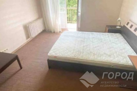 Продам 3-х кімнатну квартиру, Центр, Код: 551718/44