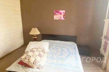 Продам 3-х кімнатну квартиру, Центр, Код: 551718/44