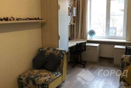 Продам 3-х кімнатну квартиру, ХТЗ, Код: 617794/6