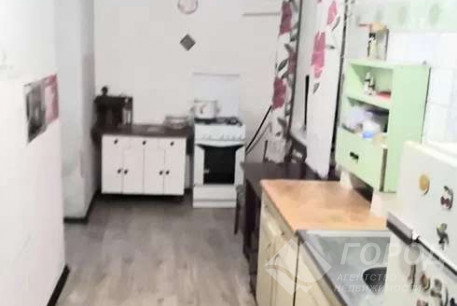 Продам 2-х кімнатну квартиру, Центральный рынок, Южный вокзал метро, Код: 618884/3