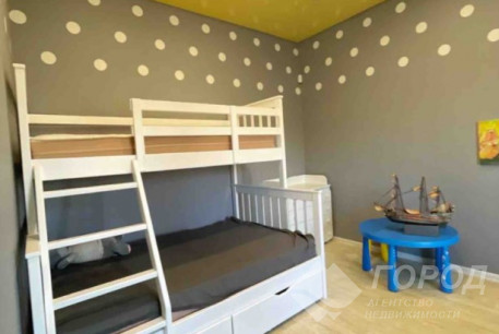 Продам 3-х кімнатну квартиру, Сосновая Горка, Код: 619019/37