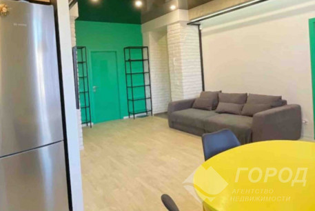 Продам 3-х кімнатну квартиру, Сосновая Горка, Код: 619019/37