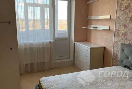 Продам 3-х кімнатну квартиру, Рогань, Горизонт, Код: 620483/2