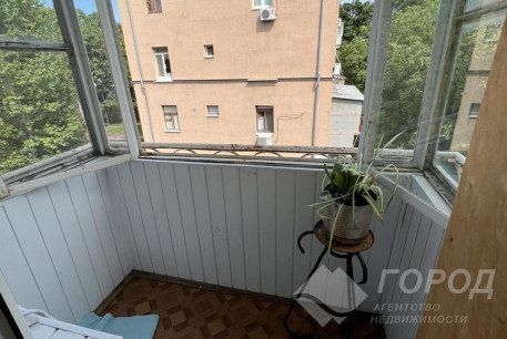 Продам 3-х кімнатну квартиру, ХТЗ, Код: 622873/1