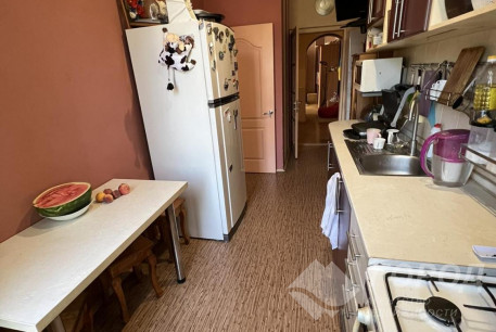 Продам 3-х кімнатну квартиру, ХТЗ, Код: 622873/1