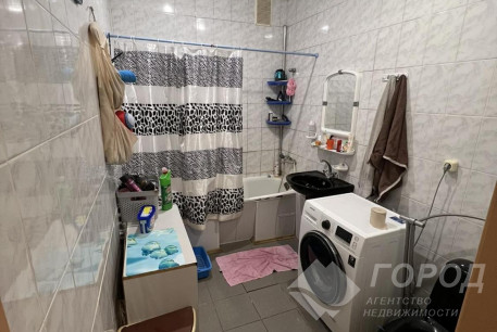 Продам 3-х кімнатну квартиру, ХТЗ, Код: 622873/1