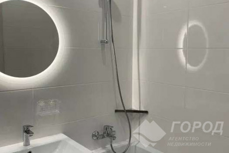 Продам 1-кімнатну квартиру в новобудові, Центральный рынок, Центральный Рынок метро, Код: 627146/5