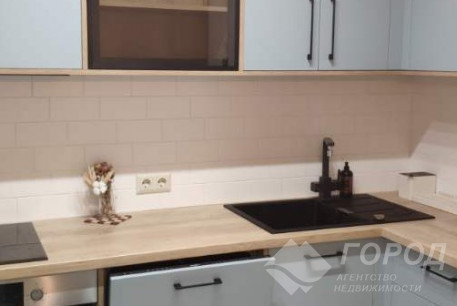 Продам 2-х кімнатну квартиру, Центр, Код: 627792/4