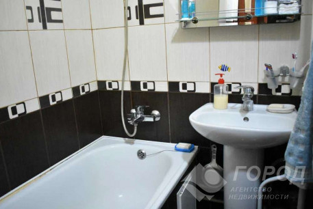 Продам 3-х кімнатну квартиру, Алексеевка, Алексеевская метро, Код: 627875/3