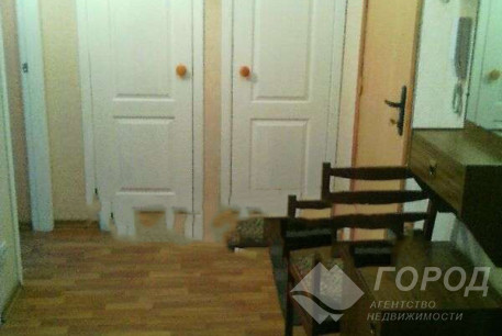 Продам 4-х кімнатну квартиру, Новые дома, Дворец спорта, Код: 629024/3