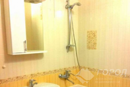 Продам 1-кімнатну квартиру, Новые дома, Маршала Жукова метро (Дворец спорта), Код: 629024/4