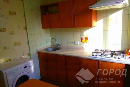 Продам 1-кімнатну квартиру, Новые дома, Маршала Жукова метро (Дворец спорта), Код: 629024/7