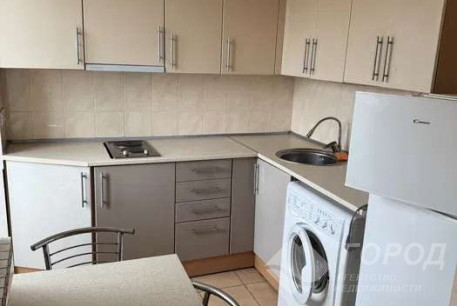 Продам 1-кімнатну квартиру, Гагарина проспект, Спортивная метро, Код: 631142/3