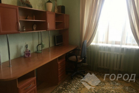 Продам 3-х кімнатну квартиру, Гагарина проспект, Защитников Украины метро (Площадь Восстания), Код: 633008/2